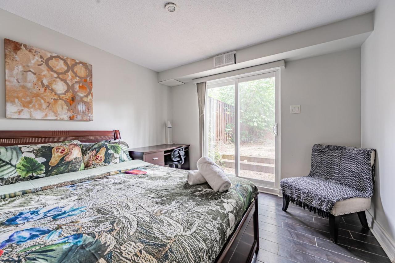 טורונטו Beautiful Property In Downtown Core Close To Subway Station! מראה חיצוני תמונה