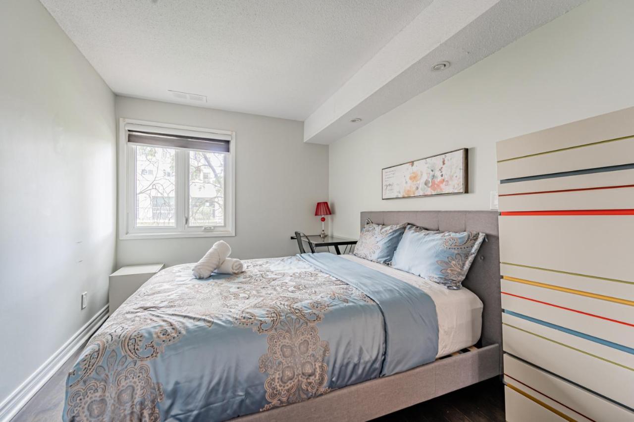 טורונטו Beautiful Property In Downtown Core Close To Subway Station! מראה חיצוני תמונה