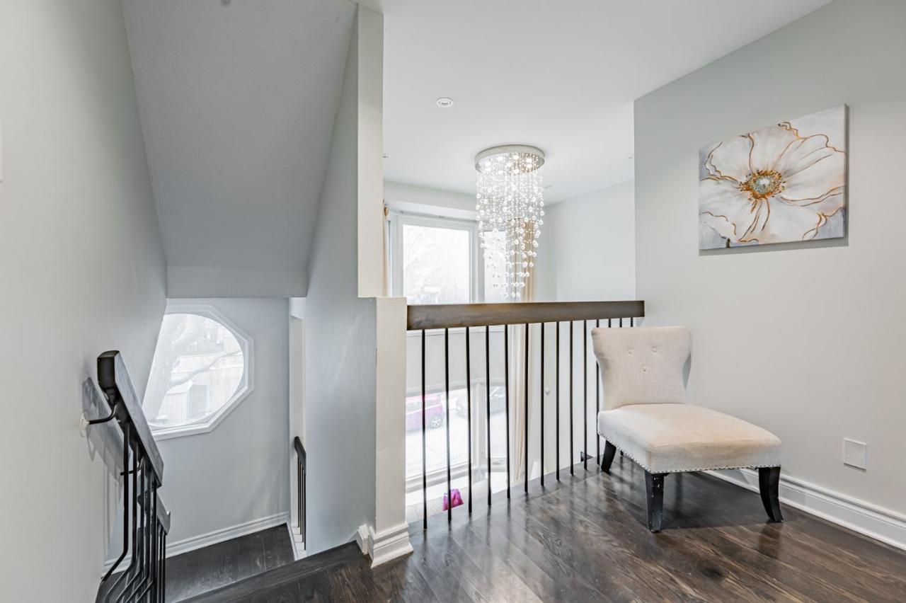 טורונטו Beautiful Property In Downtown Core Close To Subway Station! מראה חיצוני תמונה